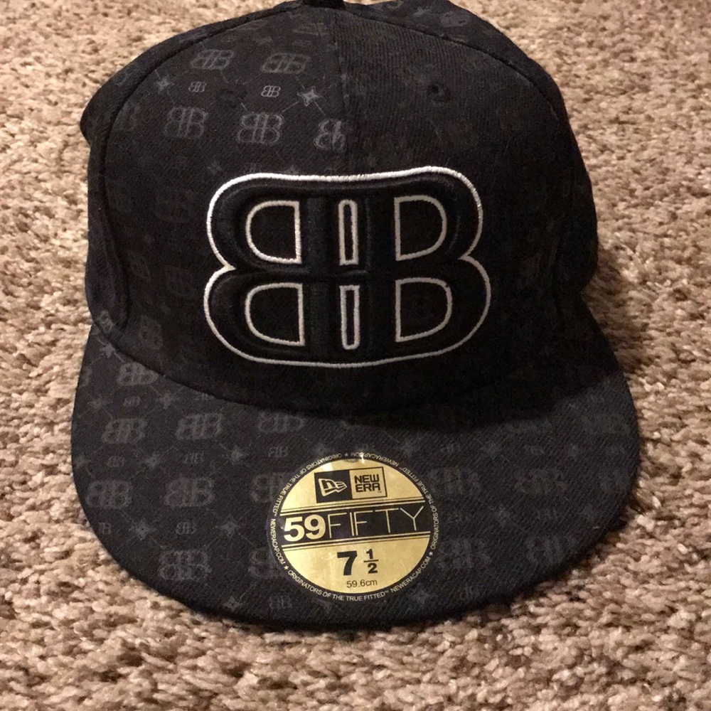 Like new Big Black fitted hat